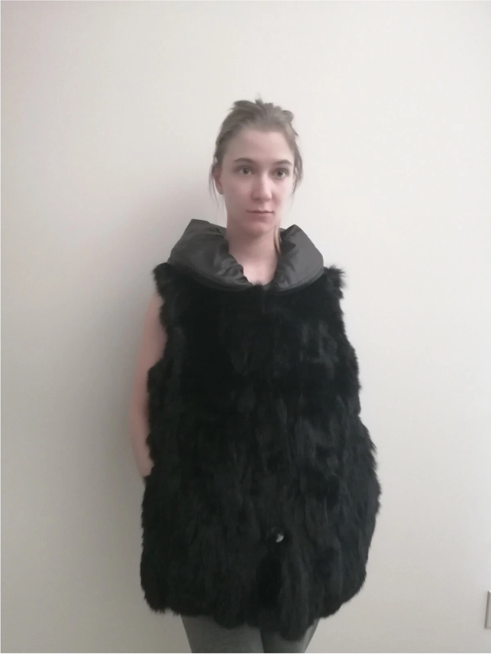Elie Tahari reversible Black real rabbit  Fur  Vest M